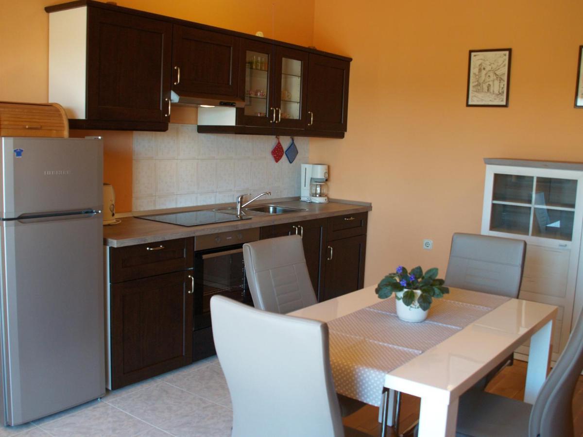 Apartments Frank Rovinj Bagian luar foto