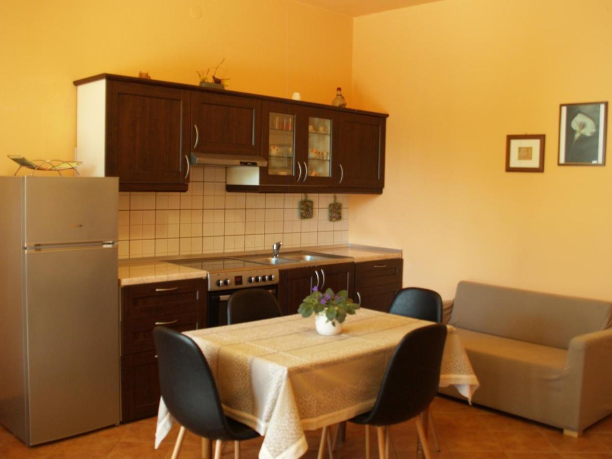 Apartments Frank Rovinj Bagian luar foto